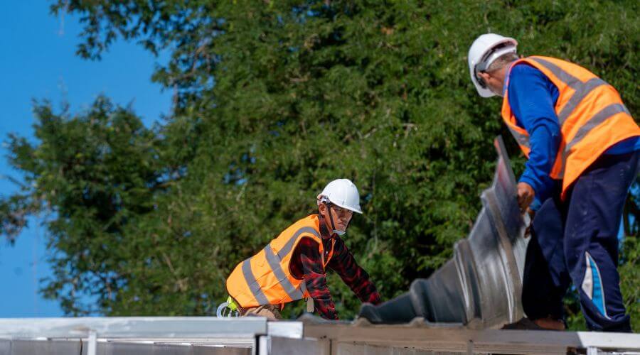 Professional Flat Roofing Installation in Keota, IA